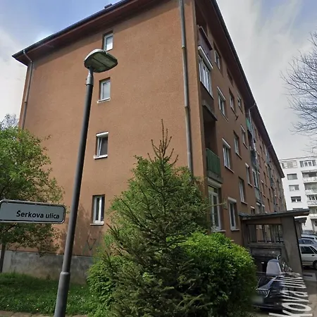 Spacious - & Peaceful Apartment Ljubljana